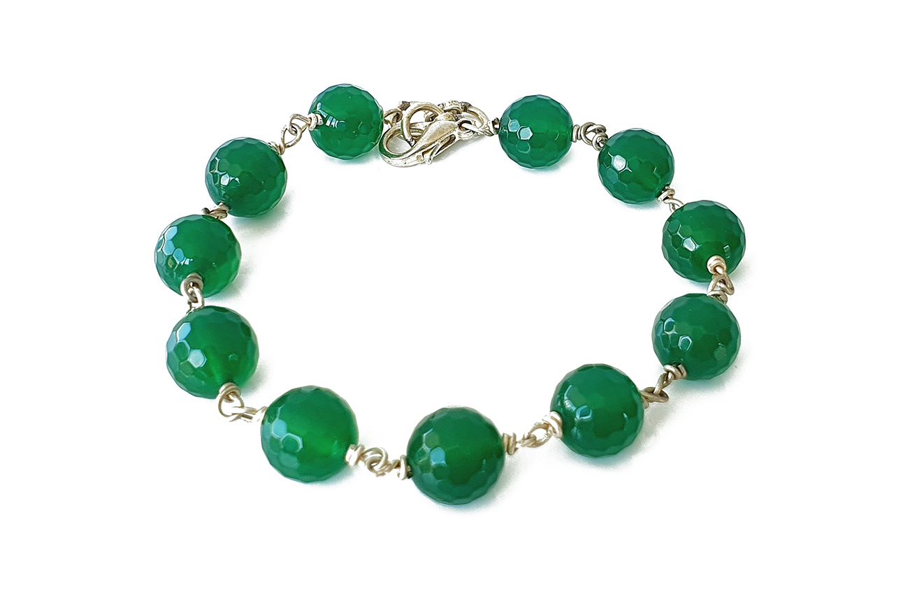 Green Onyx Round Bracelet with german silver balls to Promotes love and  trust  Engineered to Heal²