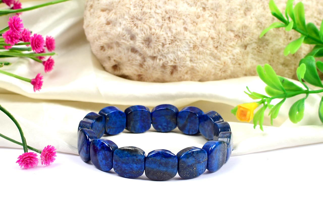 What Chakra Is Lapis Lazuli: Crystal Healing Properties and More | Sarah  Scoop